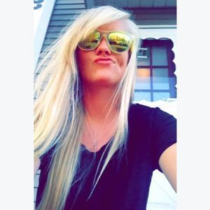 Meet your Posher, Bailey